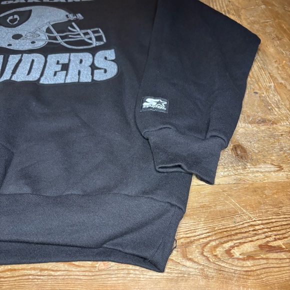 Vintage Starter Oakland Los Angeles Raiders Crewneck Sweatshirt NFL - Picture 3 of 10